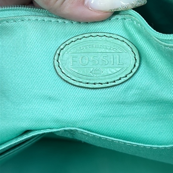Fossil Emma Tote in light Green/Silver - Picture 8 of 10